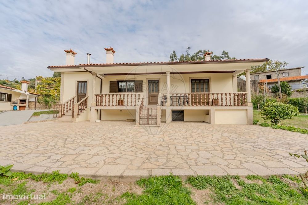 Moradia T2 para venda