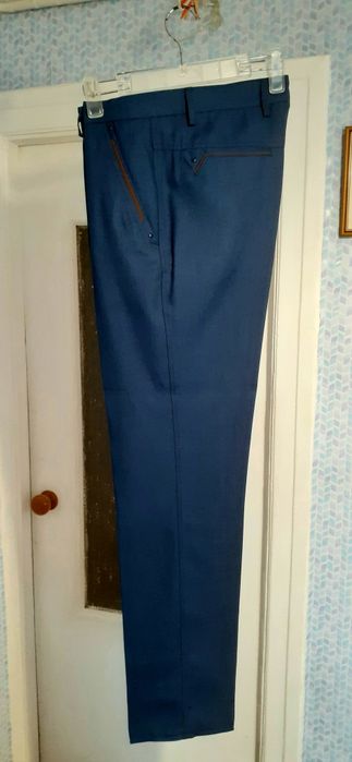Штани класичні темно-сині 48 розміру