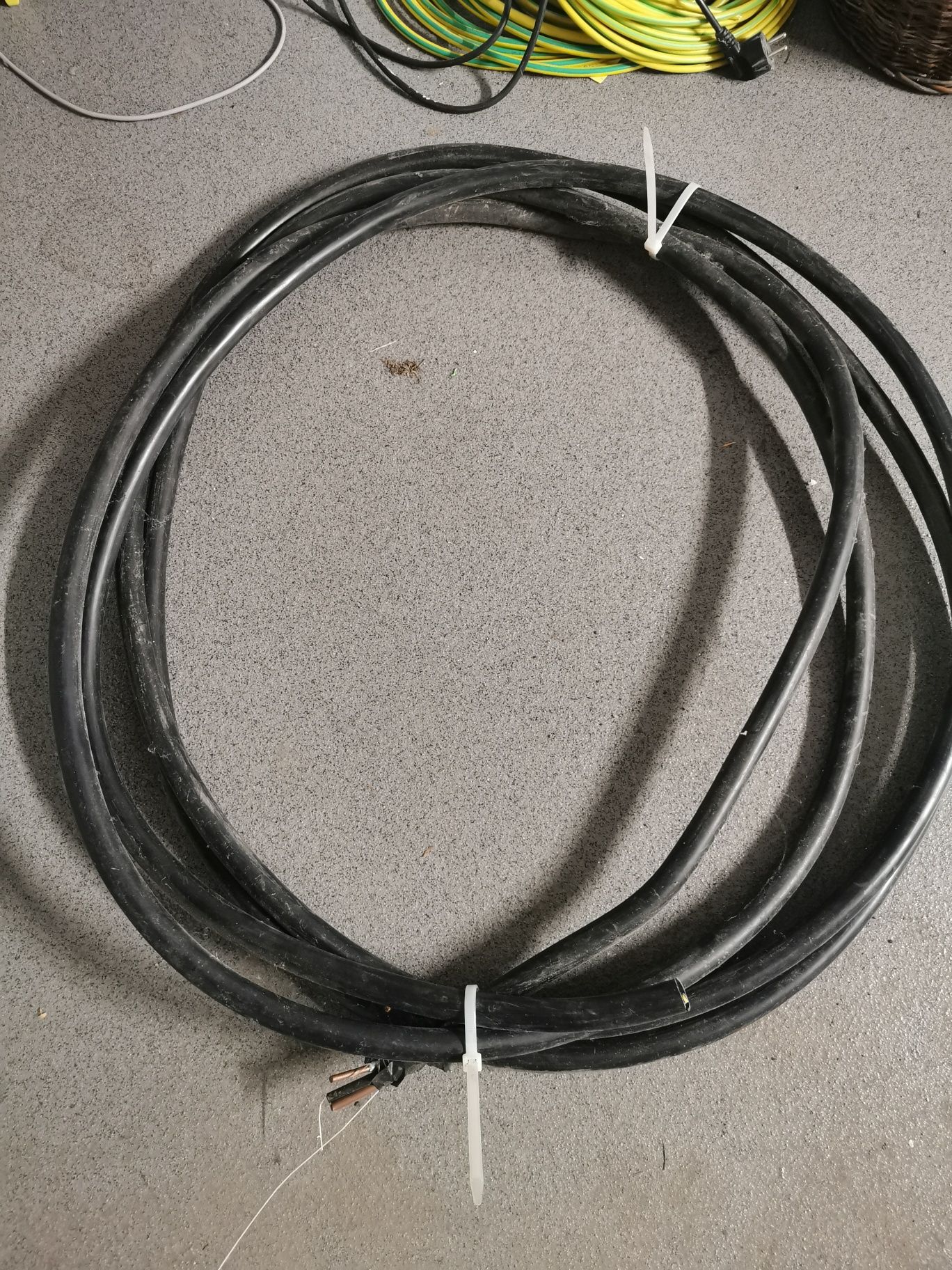 Kabel ziemny 5x16 8m