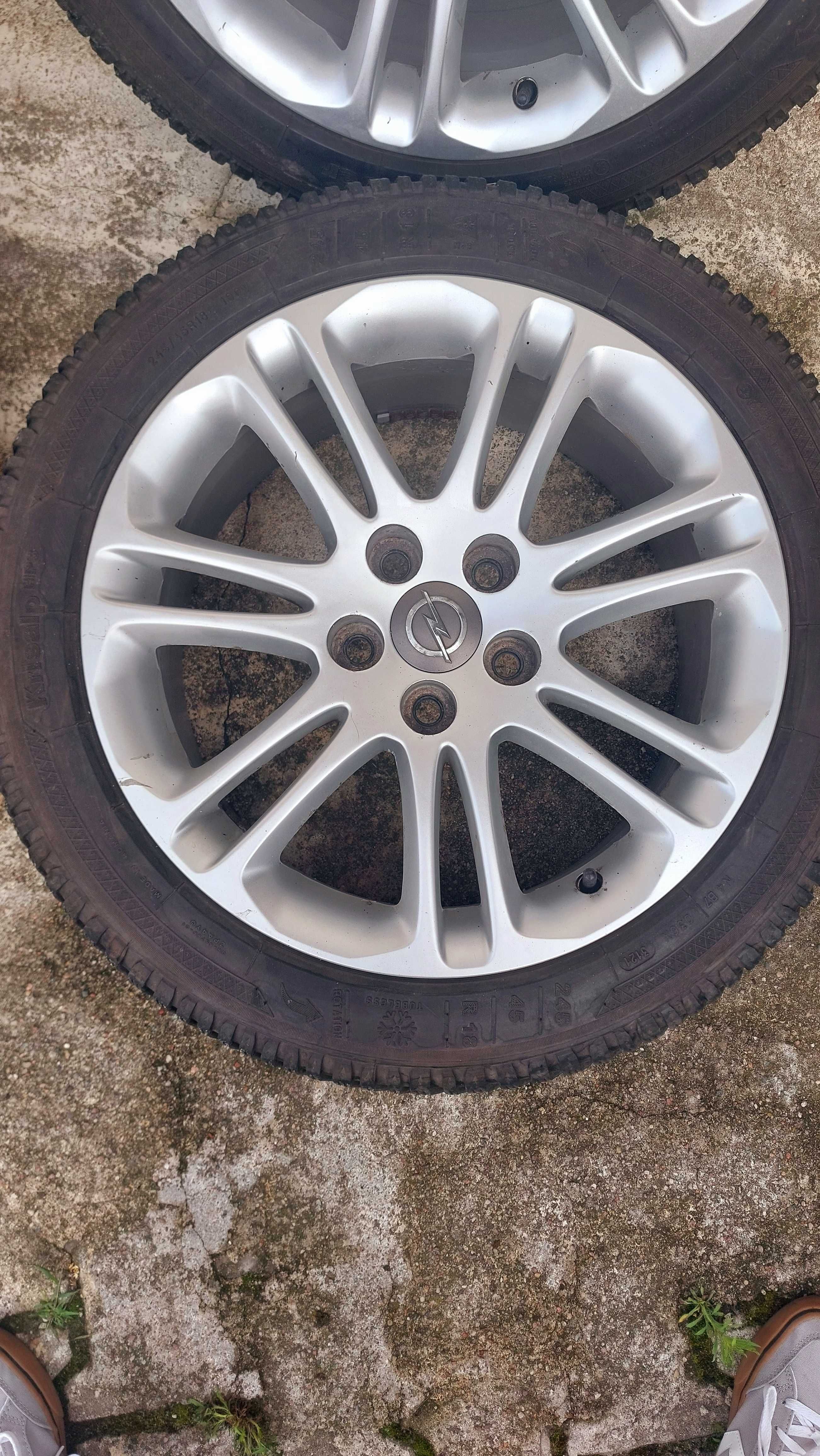 Koła 18 Opel Insignia 245/45/18