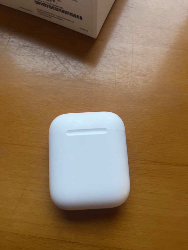 Słuchawki AirPods (2 generacji)