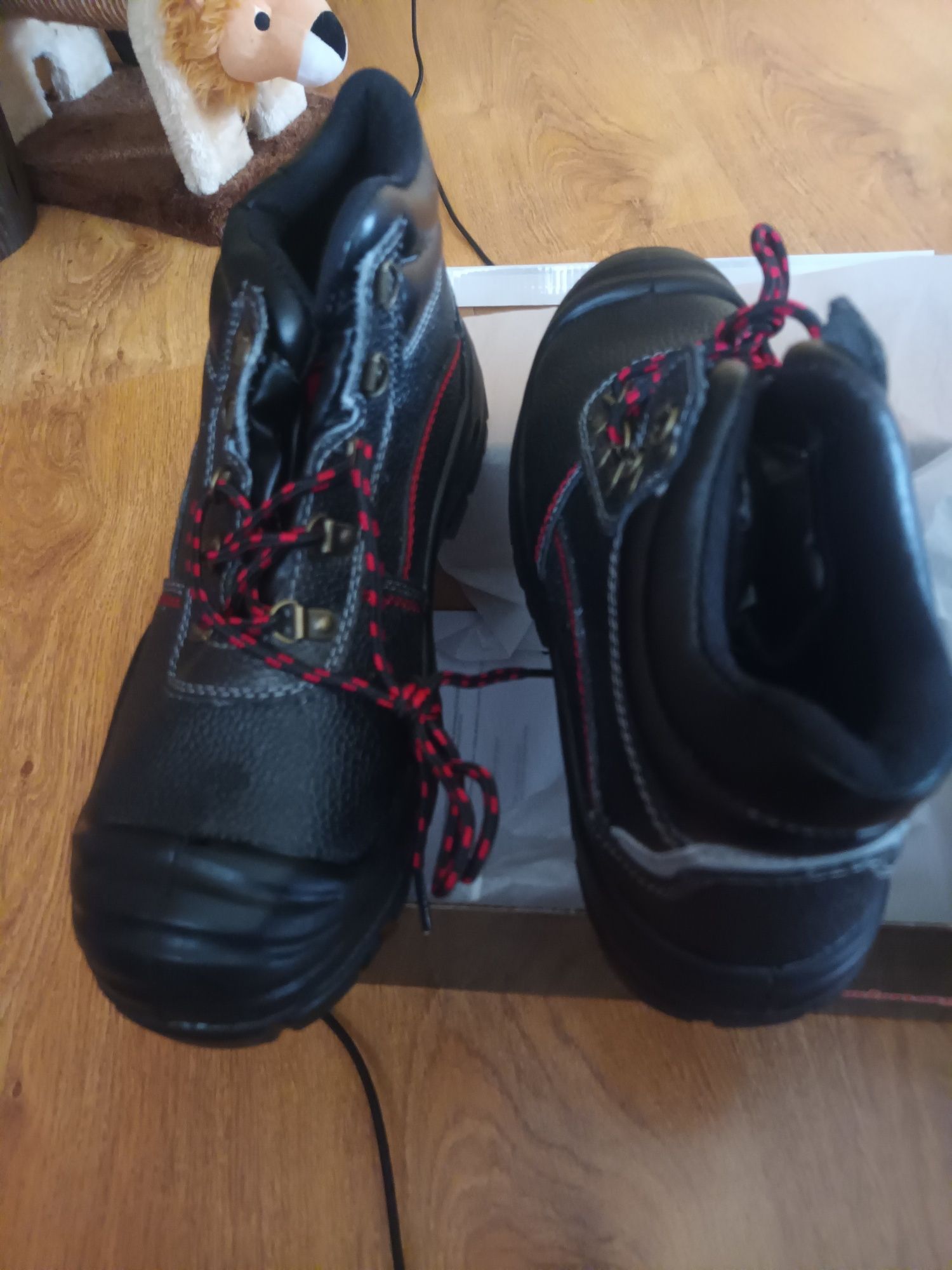 Buty robocze trzewiki