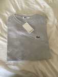 T-shirt lacoste cinza