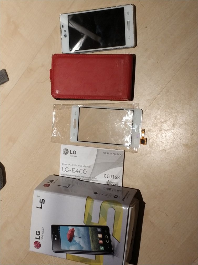 Telefon LG e460 uszkodzony