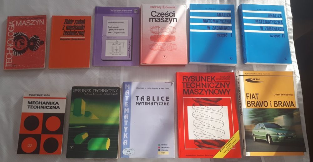 Zestaw 11 książek technicznych