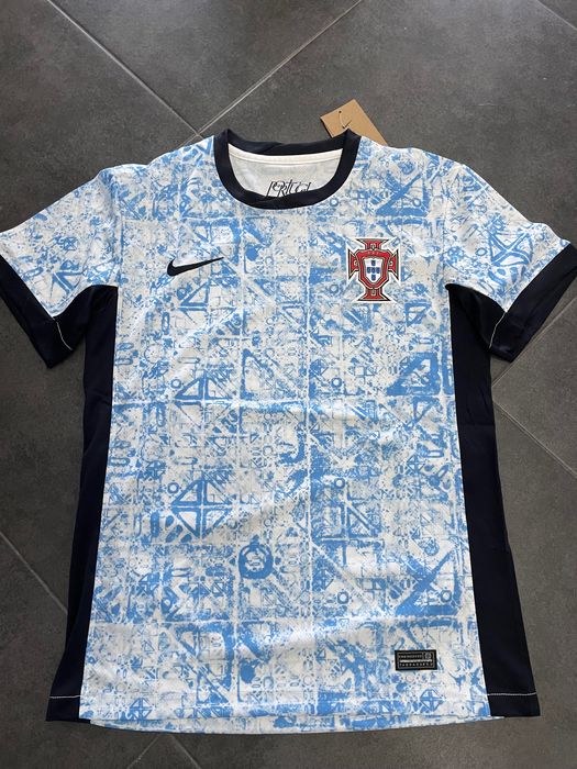 Camisola Portugal alternativa