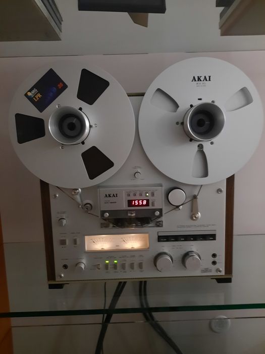 Катушечный магнитофон AKAI GX 625