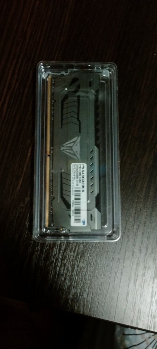 Оперативна пам'ять Patriot DDR4-3200 8192MB PC4-25600 Viper Steel