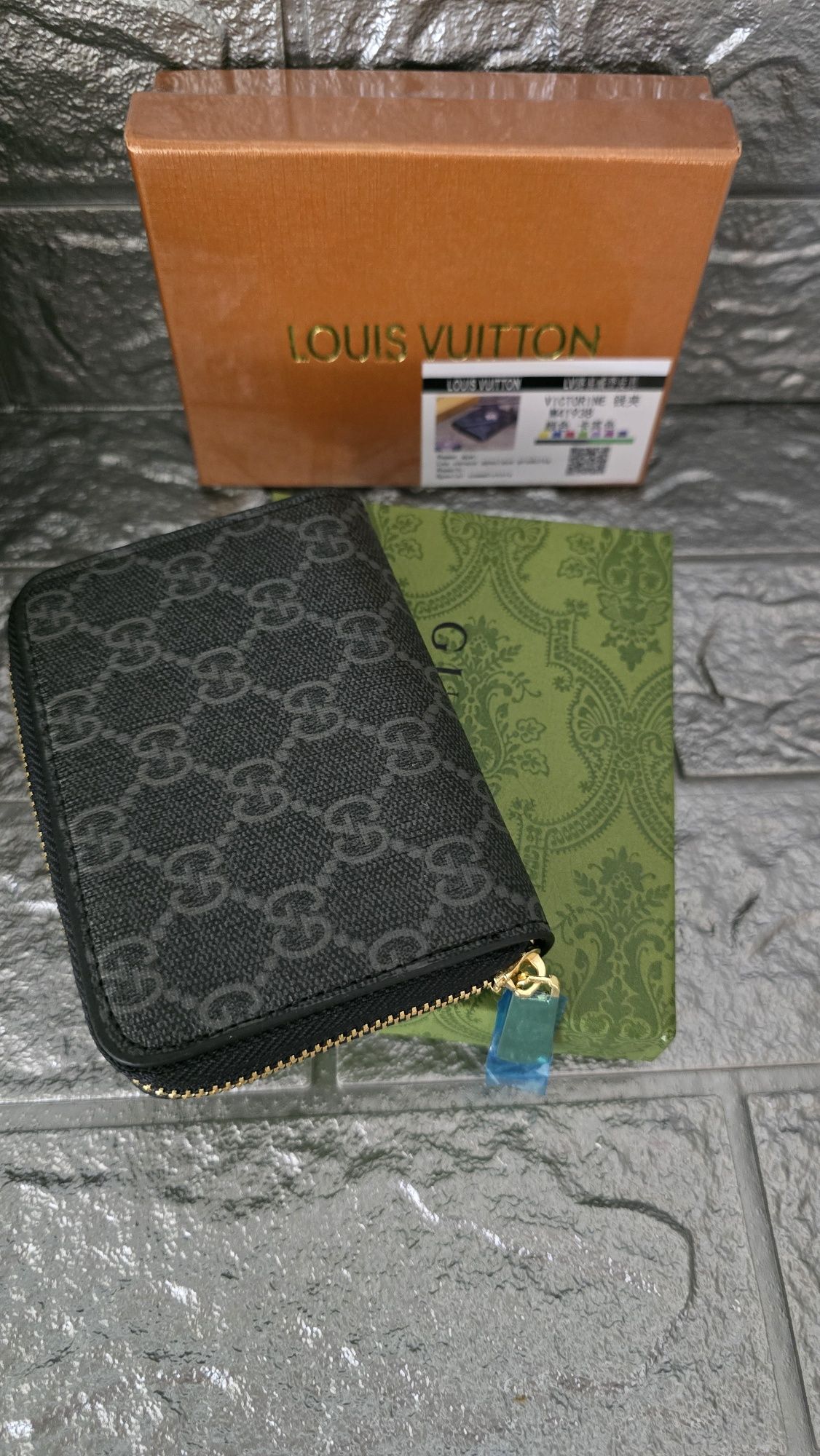 Гаманці жіночі Dior, Gucci, Louis Vuitton
