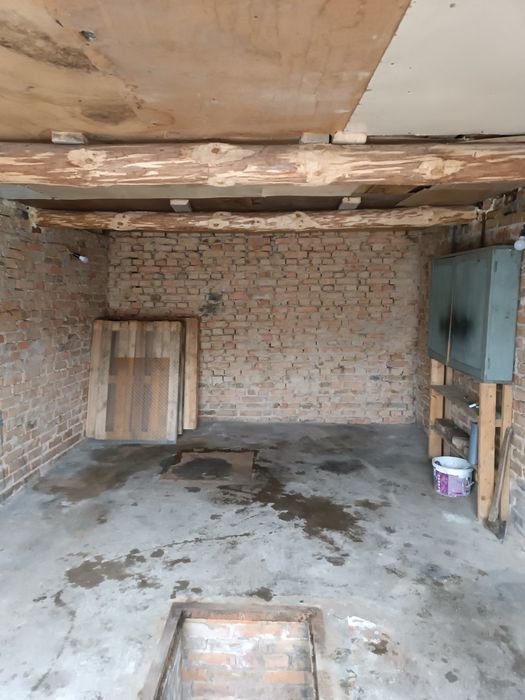 Гараж кооп #6 за Автолендом (Пацаєва, Волкова)