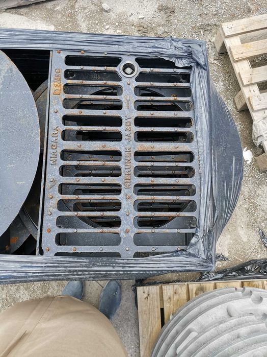 studzienka betonowa wpust uliczny rura z dnem fi 500