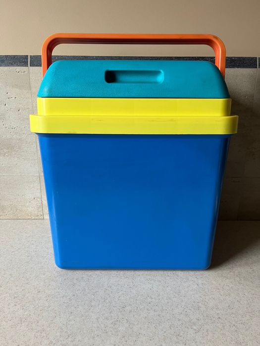 Lodówka turystyczna samochodowa Frigobox chłodziarka na wycieczki