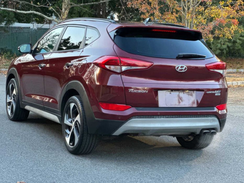Hyundai Tucson Limited      2018