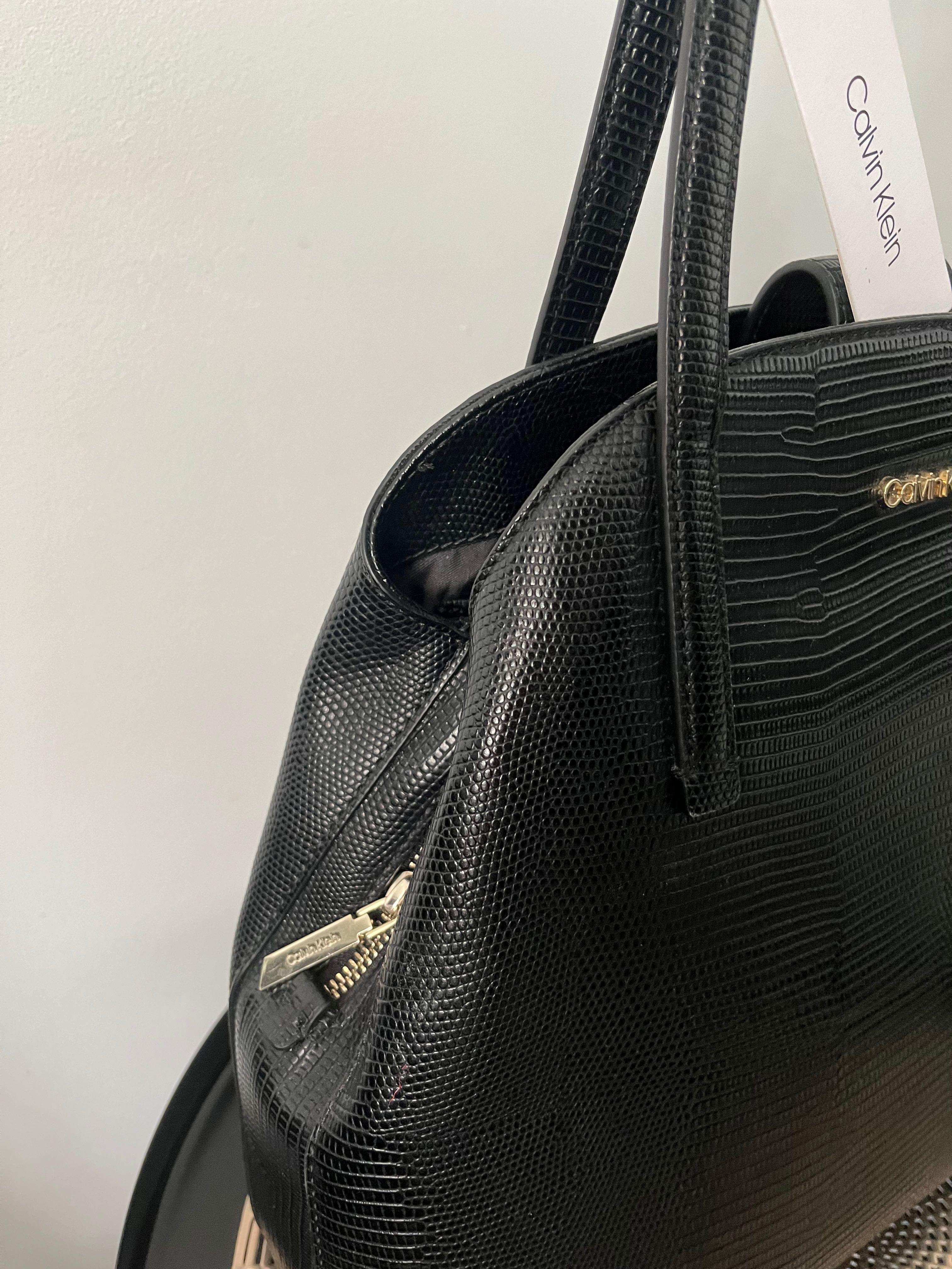 Calvin Klein oryginalna pojemna torebka ze złotym Logo