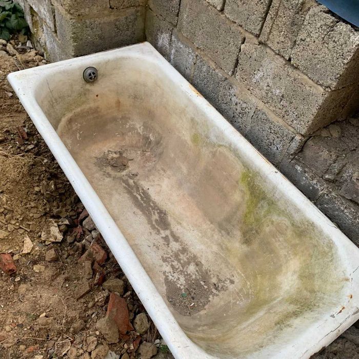 Ванна чавунна 150см * 70см