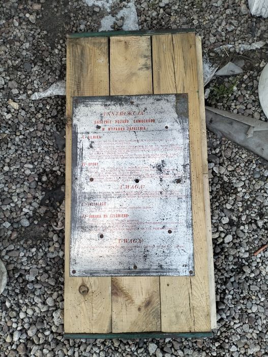 Instrukcja gaszenie pożaru samochodu metalowa PRL