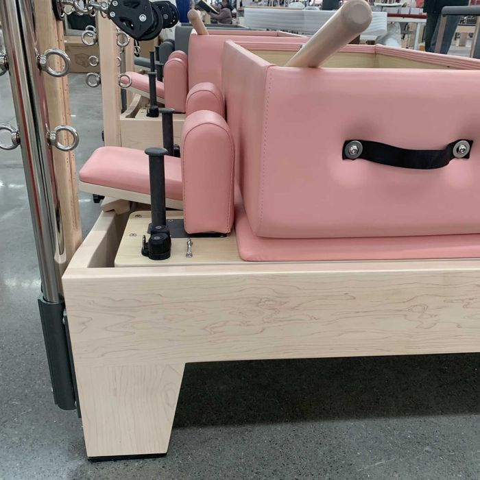 Reformer de Pilates com Torre – Qualidade Profissional para a Europa