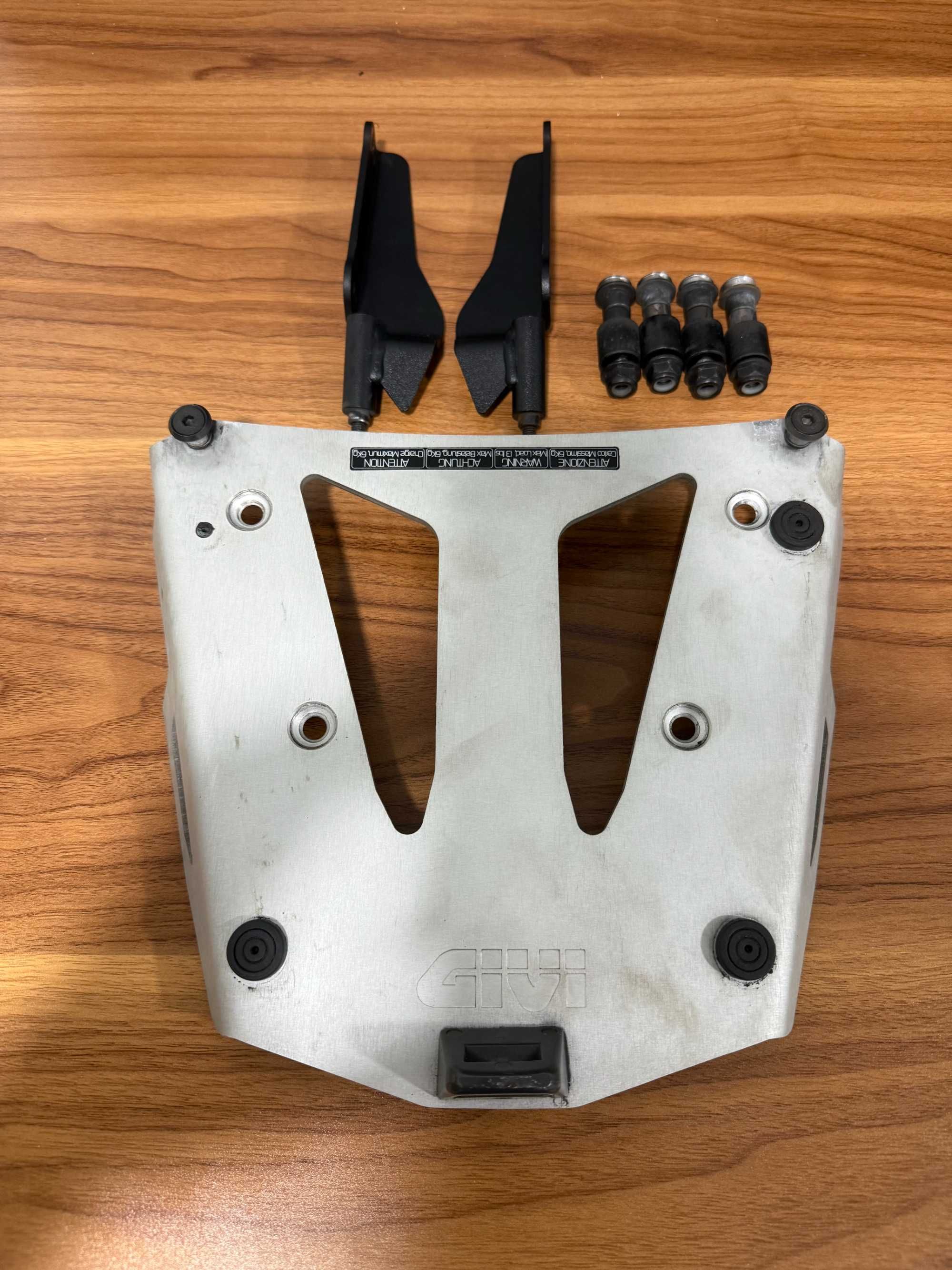 Mala Top Case Givi Trekker Outback 42 Black Line