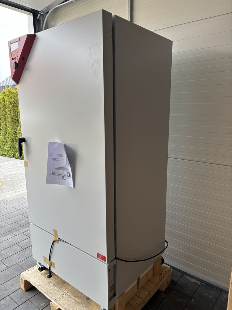 Inkubator z chłodzeniem Binder KB 400