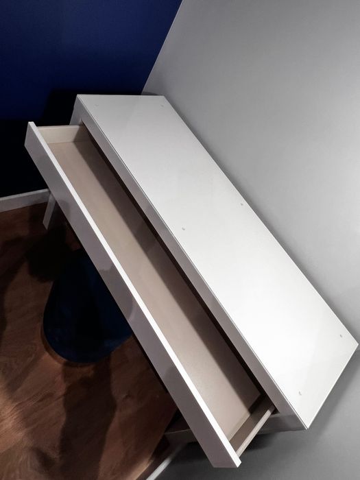 Toaletka MALM Ikea z Pufa! Tylko odbiór Bydgoszcz