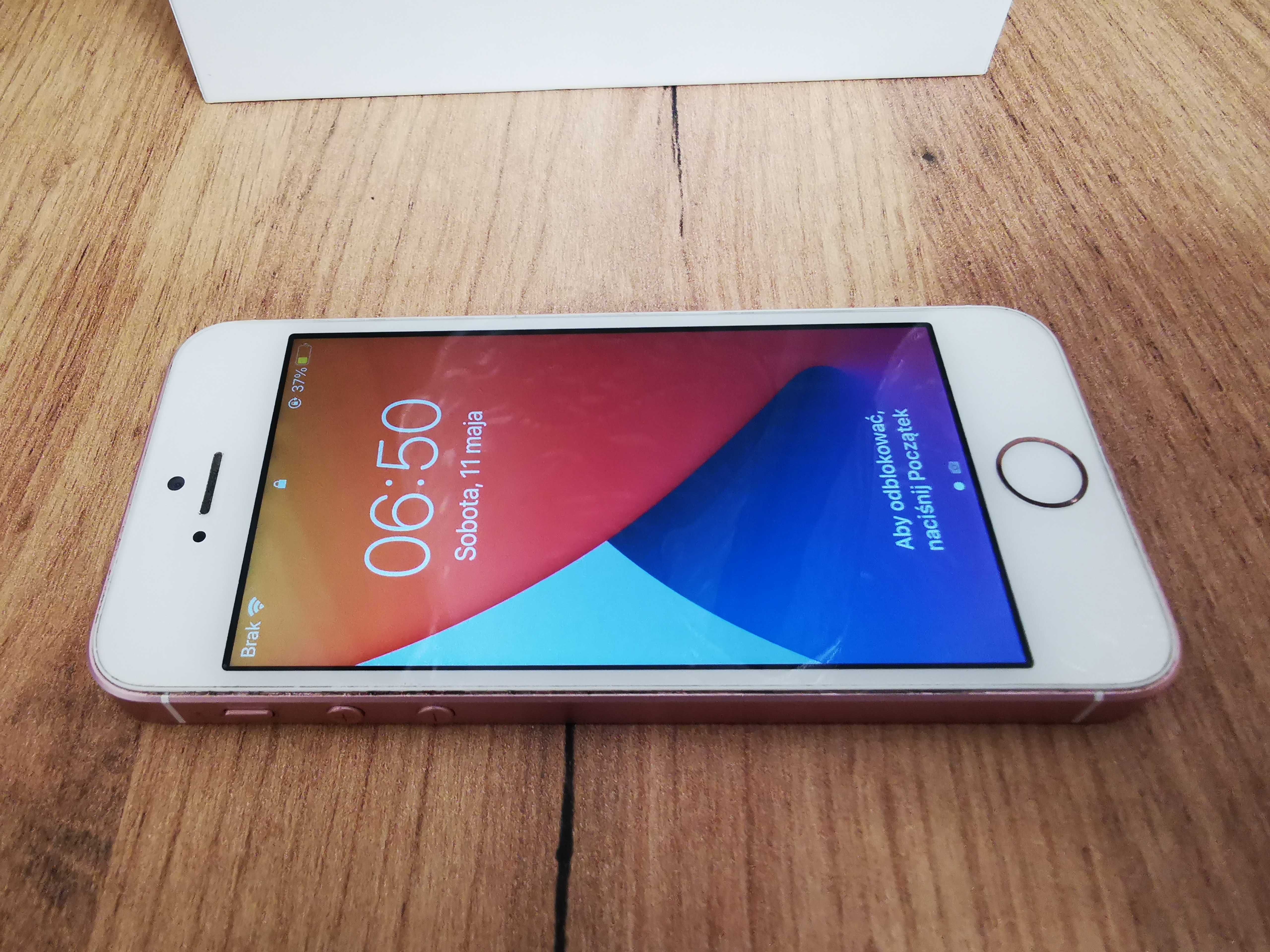iPhone SE 32gb model 2016 kolor Rose Gold, bateria 81%! Szybka gratis!