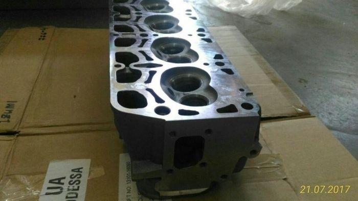 Головка блока новая 3Y 4Y ГБЦ Toyota HIACE HILUX RUNNER 2,0 2.2 2Y 5Y
