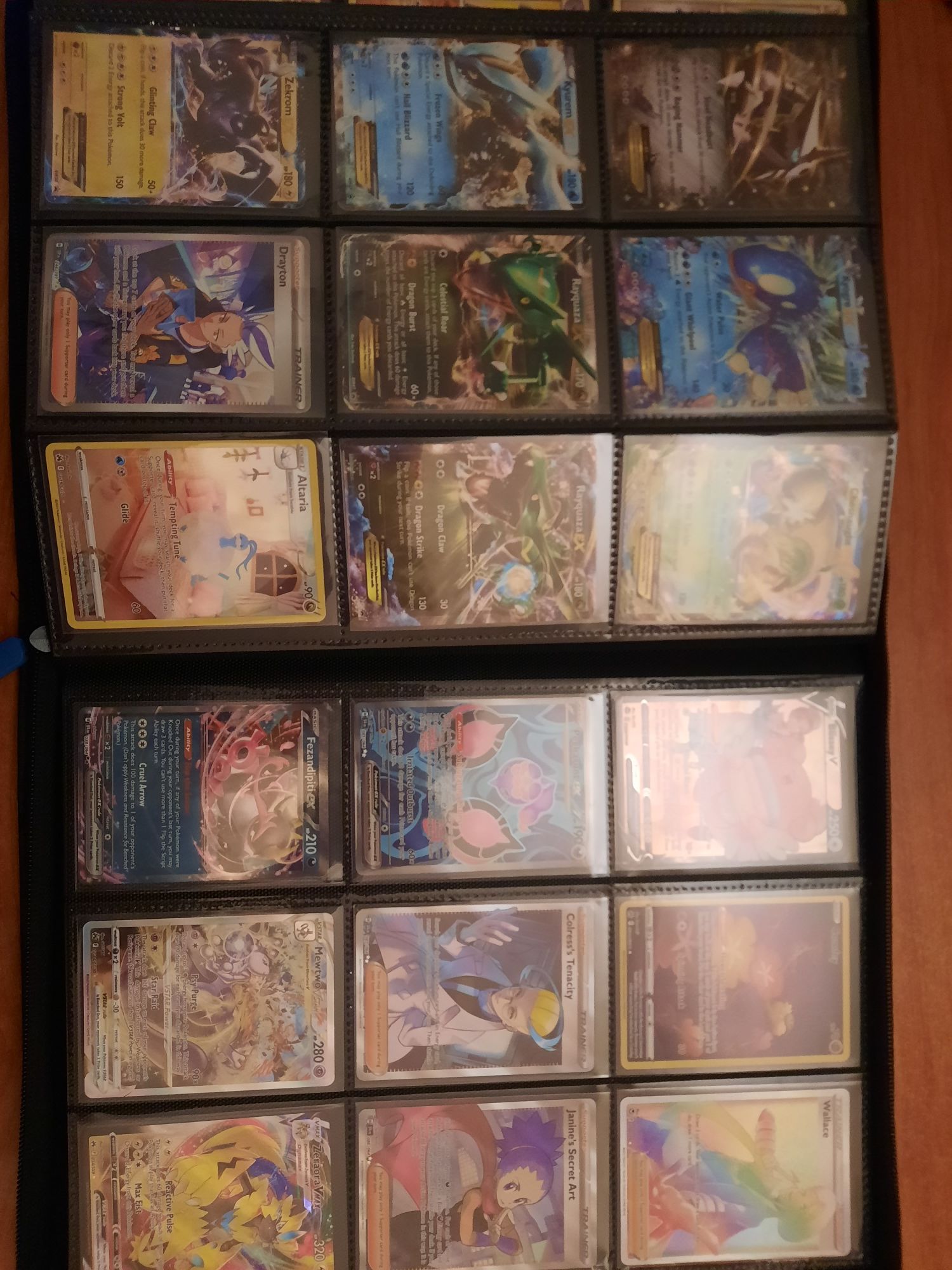 Vendo Cartas Pokémon MUITAS