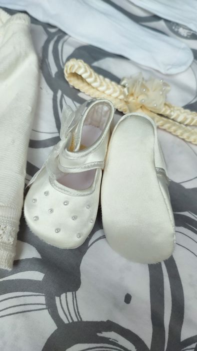 Buty do chrztu i inne akcesoria dla Dziewczynki
