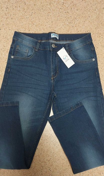 Spodnie dla chłopaka 13-14 lat