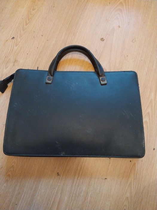 Stara aktówka z czasów prl-u