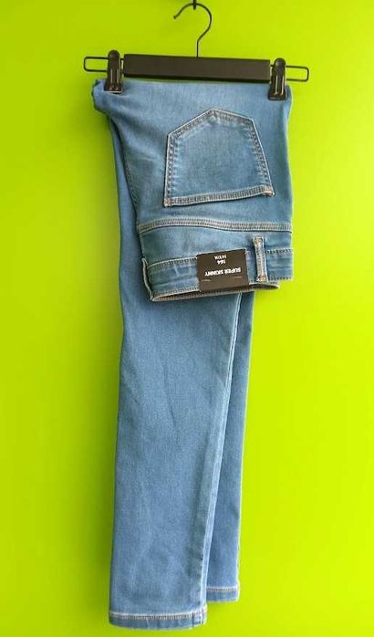 C&A
NOWE! Wygodne elastyczne jeansy rurki 158