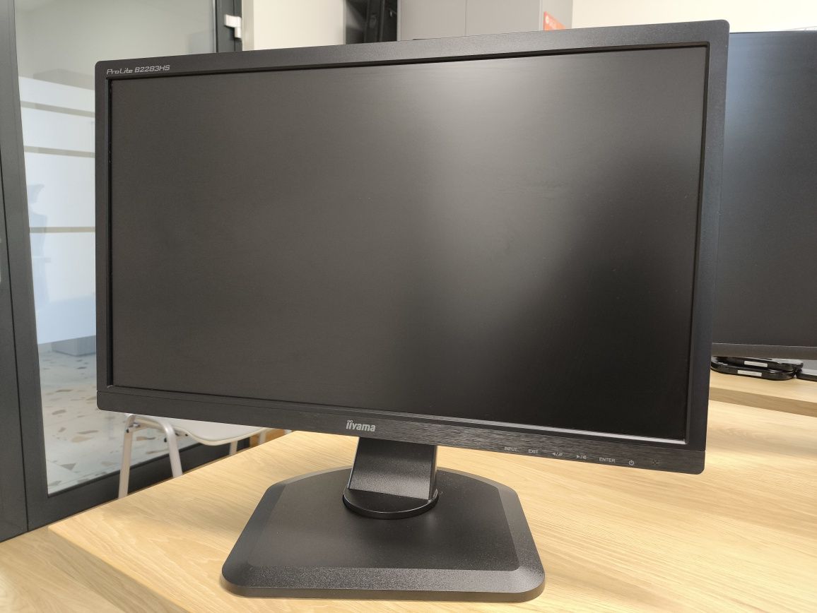 Monitor IIYAMA 21,5"