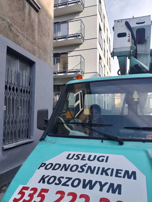 Podnośnik koszowy 16 m  130zł brutto/h