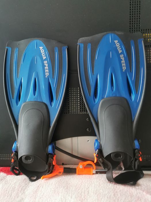 Regulowane płetwy do nurkowania Aqua Speed Wombat 11 - niebieskie