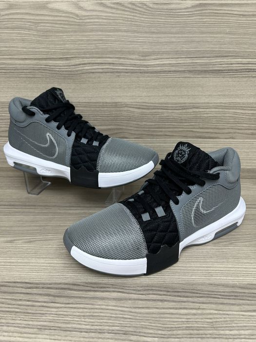 Кросівки Nike Lebron нові оригінал 45р _ Кроссовки nike Lebron ориг.