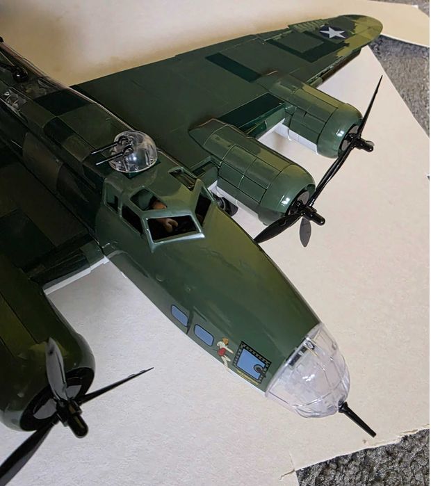 Boeing B17 - COBI 5707