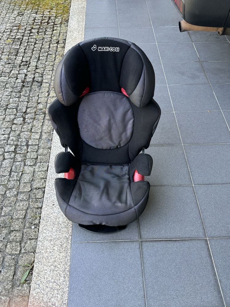 Cadeira de bébé para o carro da Maxi Cosi