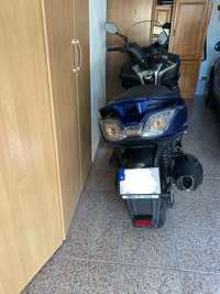 Scooter 350 CC Kymco