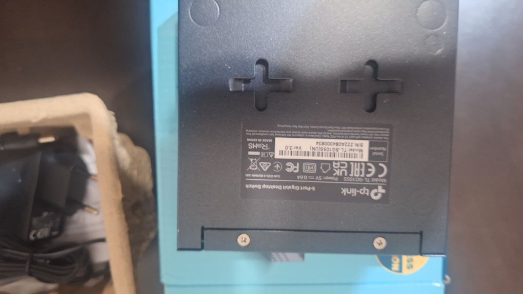 Tp-link 5 port Gigabit