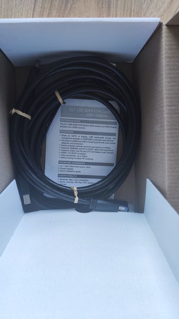 Techly 2-portowy przełącznik KVM HDMI/USB 2x1 z audio