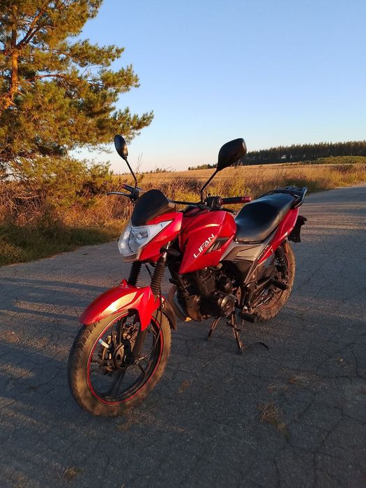 Продам ліфан сітур