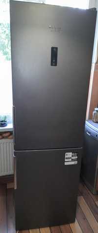 Lodówka Ariston Hotpoint 185 cm