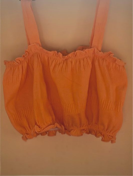 Top laranja da zara