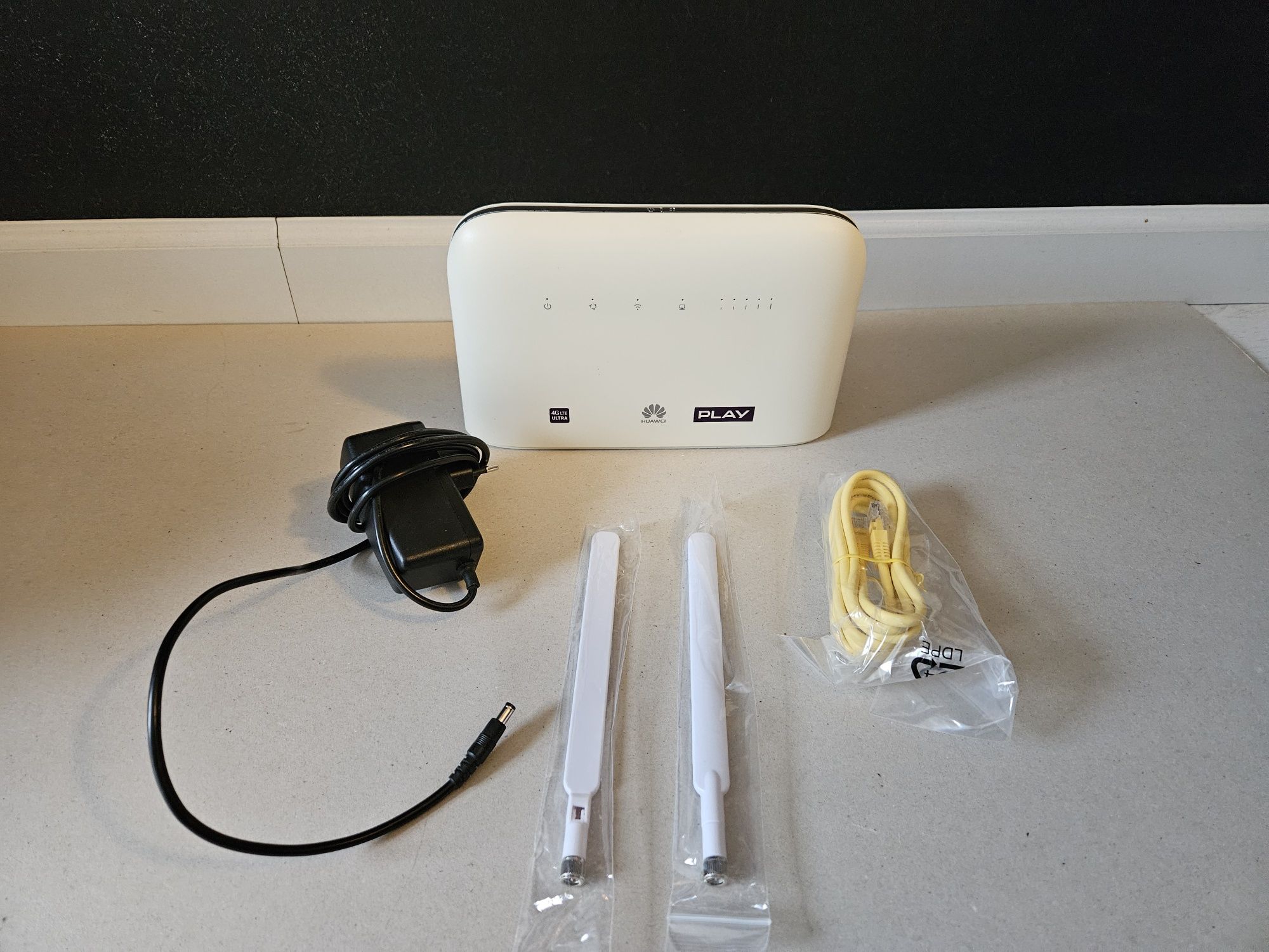 Router Huawei B715 600 Mbps Anteny