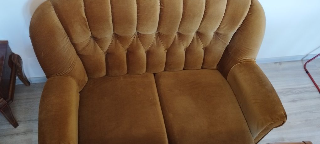 Zestaw mebli Rumuńskich Sheraton