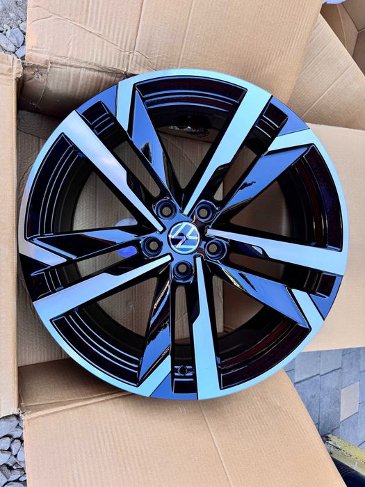 Нові титани R19 5x112 8j et42 Audi A4 A6 RS Skoda VW Tiguan Passat B8