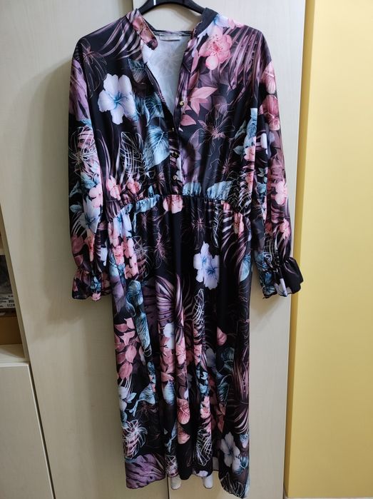 Sukienka Midi kwiaty fiolet plus size XXL XXXL Wesele Chrzciny Komunia