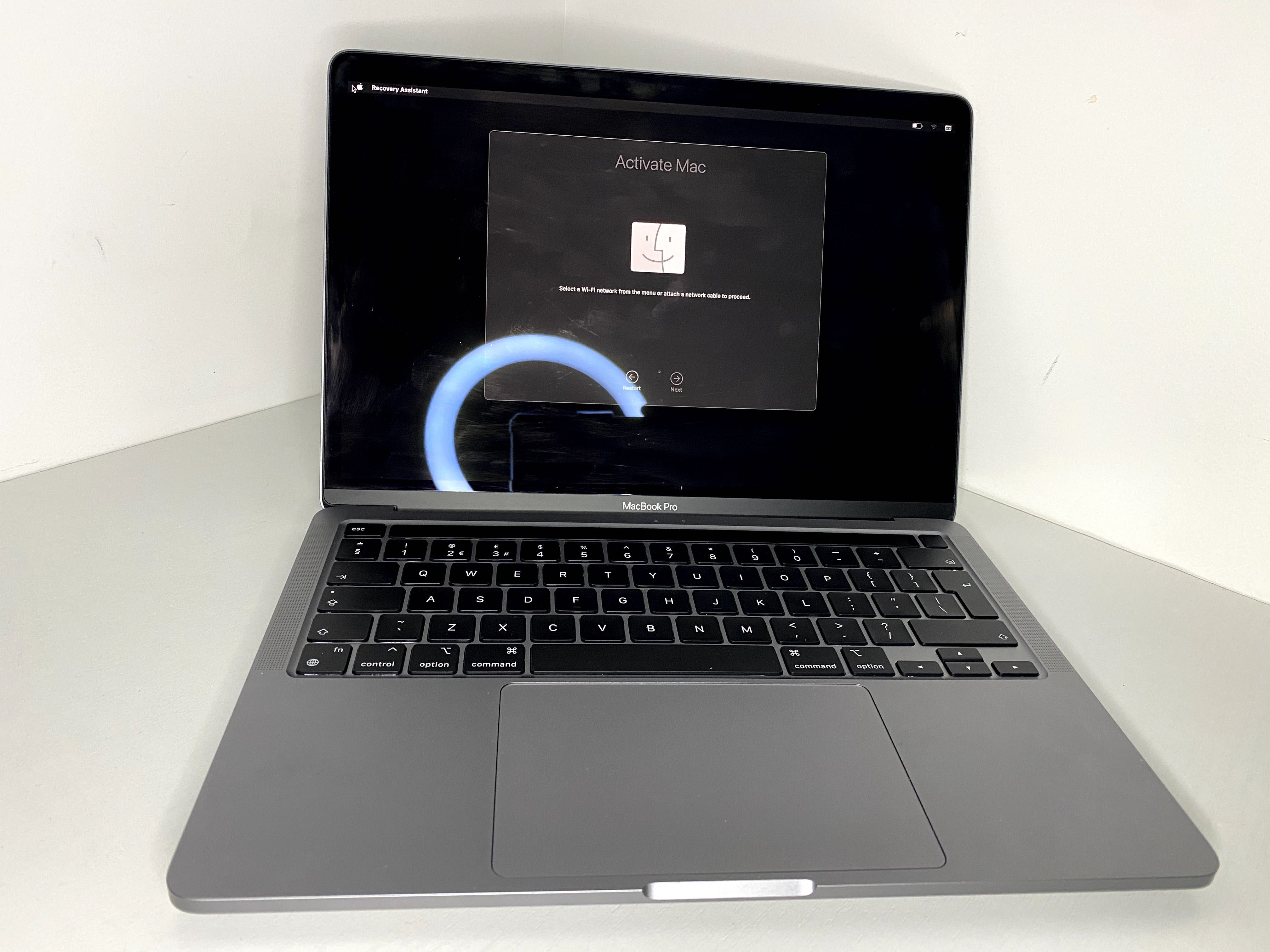 Macbook Pro 13 M2 2022 A2338 emc 8162  экран топкейс трекпад запчасти