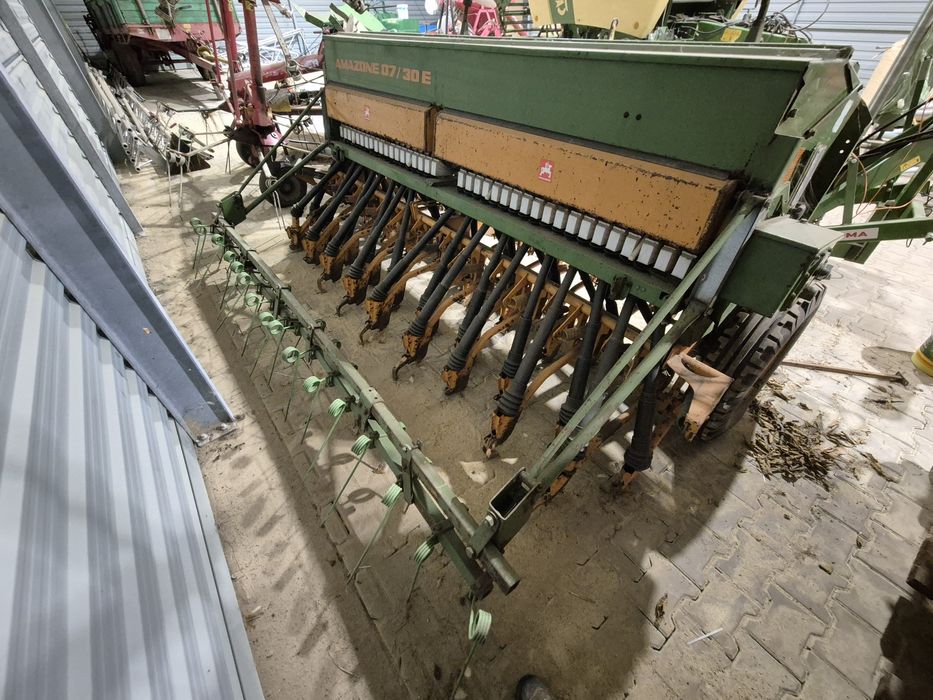 Siewnik Amazone D7 30E