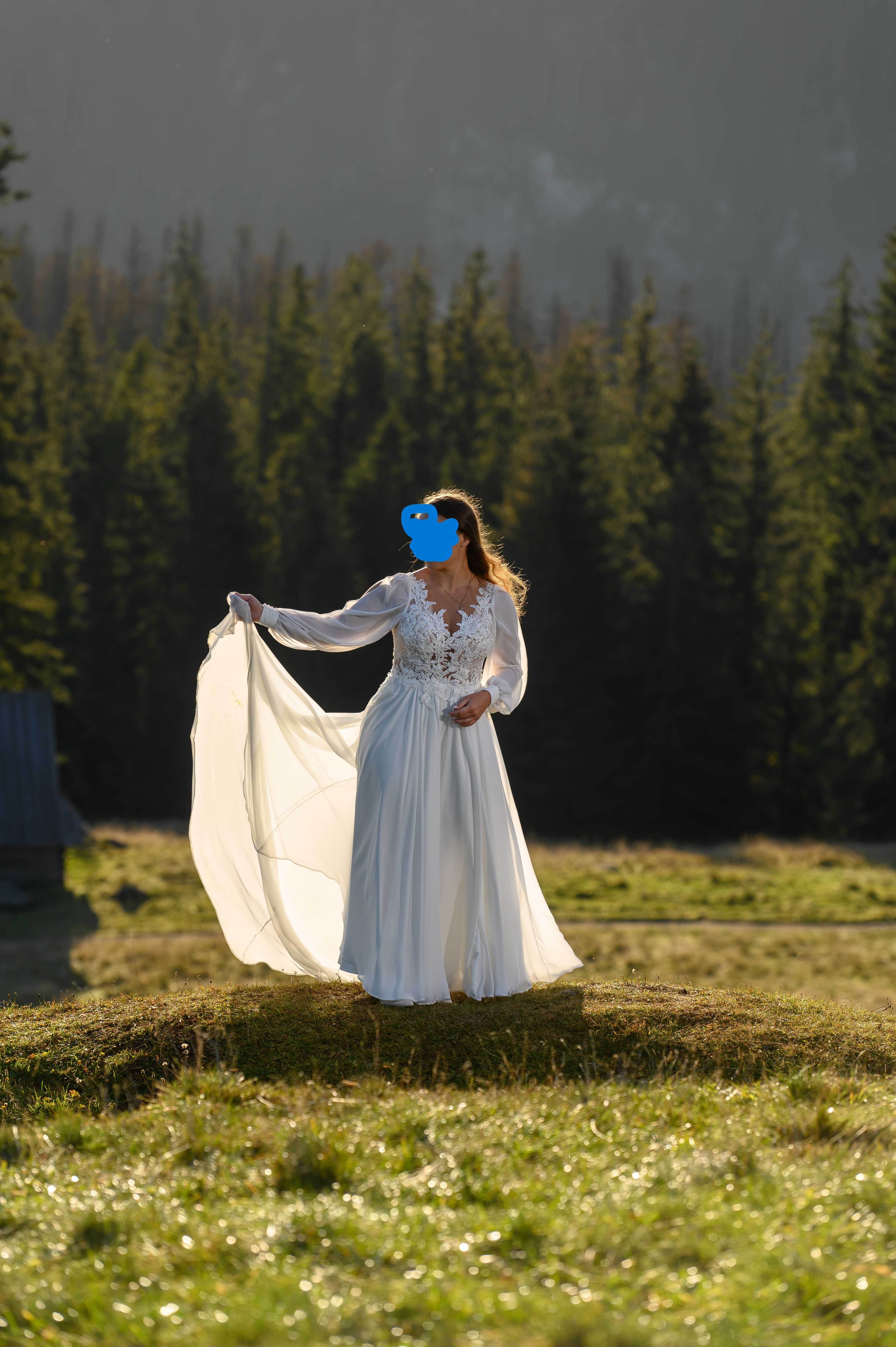 Suknia ślubna z długim trenem i welon GRATIS